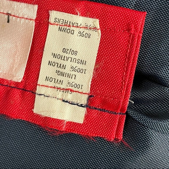 Running Scared Promo Talk Puffer Vest Reversible - Picture 9 of 11